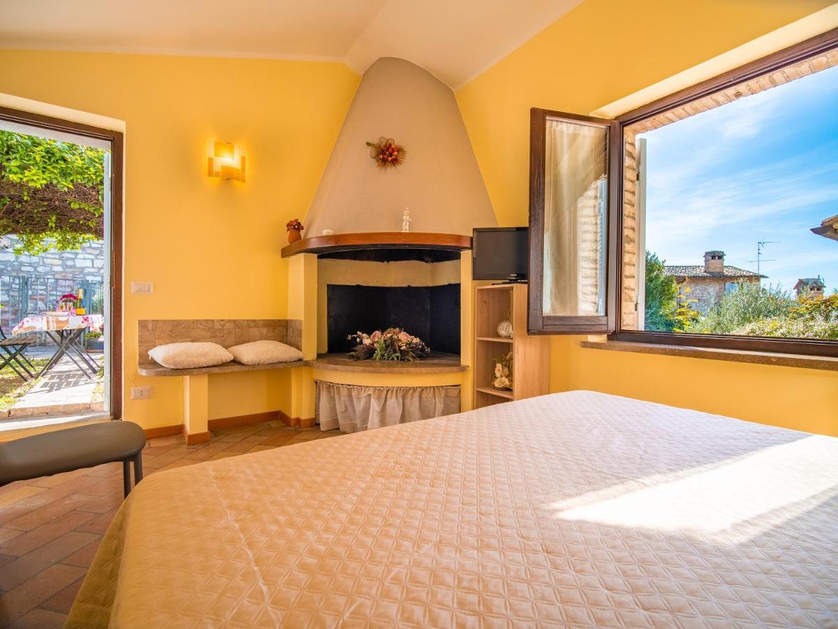Terrazza Santa Chiara Hotell Assisi Eksteriør bilde